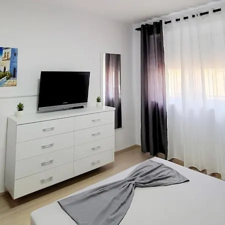 05 Center Διαμέρισμα *